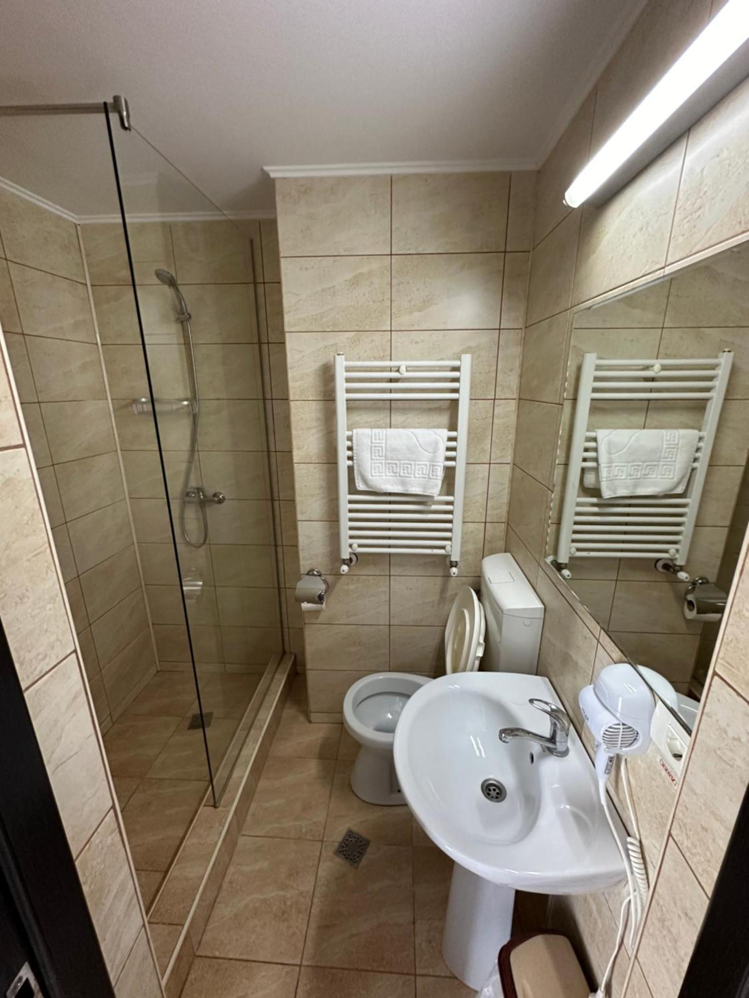 Отель Casa Roma Нэводари Экстерьер фото